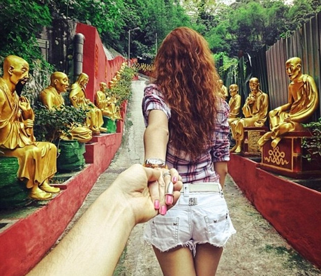 Phía[-]trước[-]tòa[-]nhà[-]quốc[-]hội[-]và[-]tháp[-]đồng[-]hồ[-]Big[-]Ben[-](London,[-]Anh)